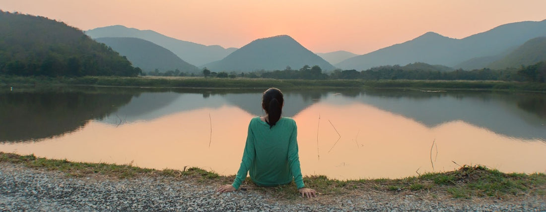 Simple Ways to Start <BR> Living Mindfully